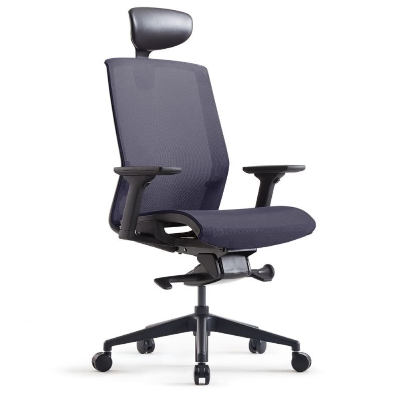 Кресло для руководителя BESTUHL 