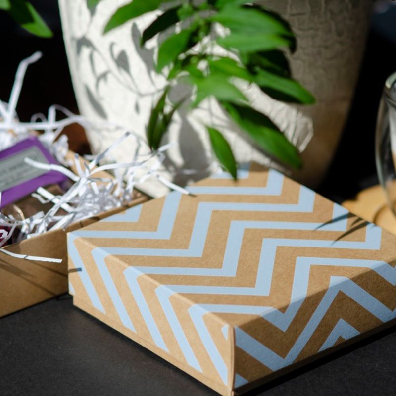 Коробка подарочная 