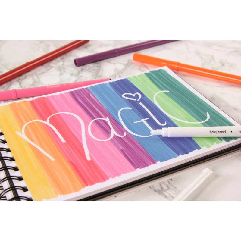 Набор маркеров художественных 