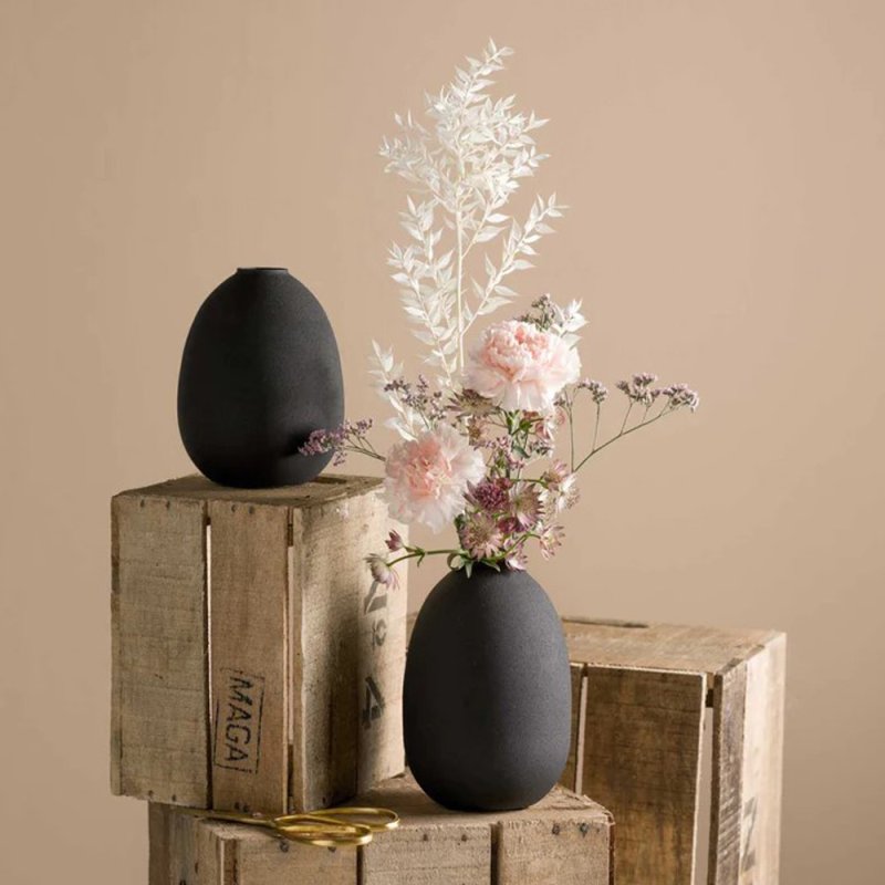 Ваза металлическая 