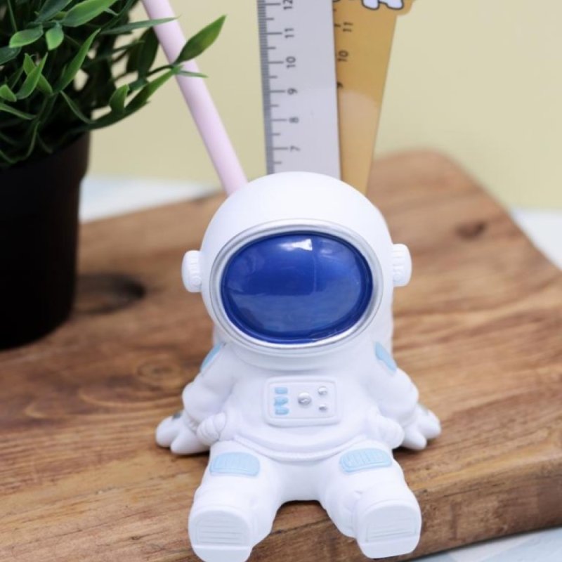 Подставка для канцелярских мелочей 