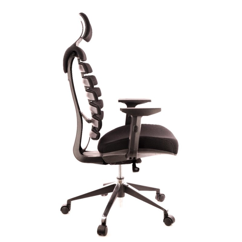 Кресло для руководителя EVERPROF 