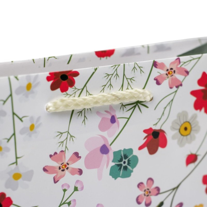 Пакет бумажный подарочный 