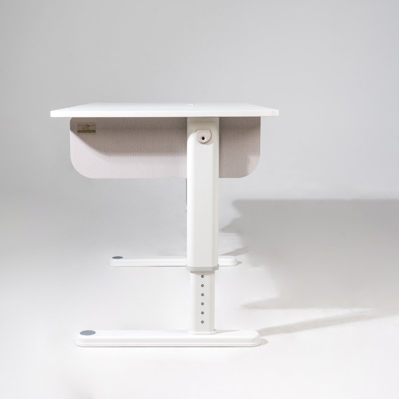 Комплект Ergosmart ученический Caravel S: стол регулируемый Caravel S, полка с подставкой для книг Wooden space S