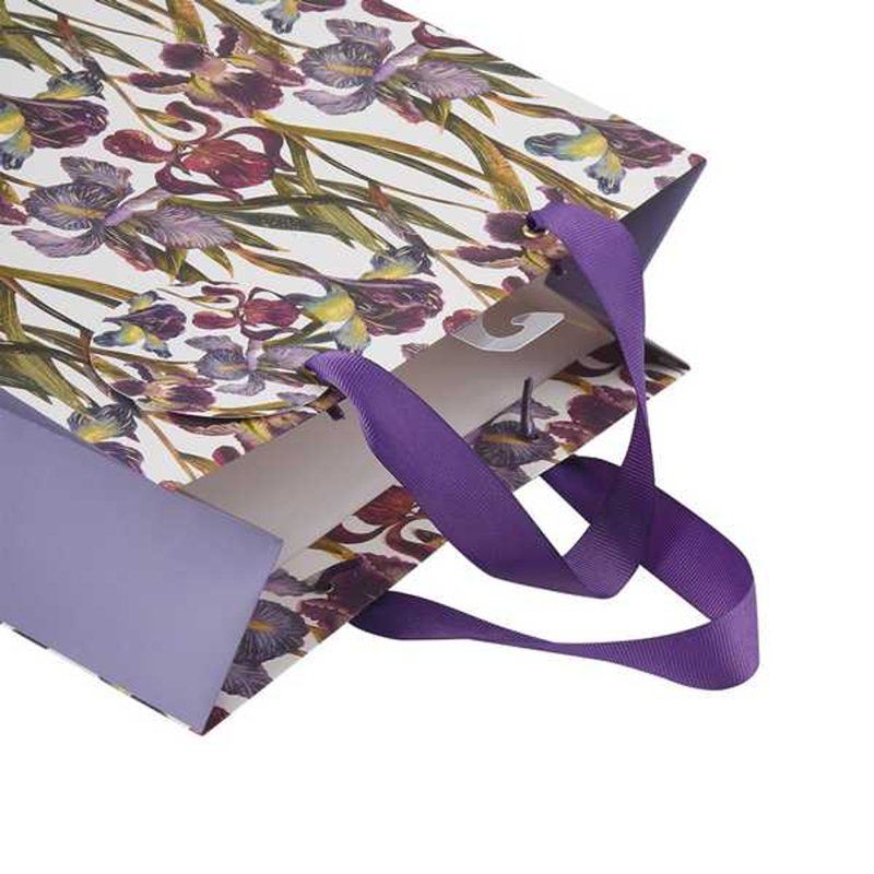 Пакет бумажный подарочный 