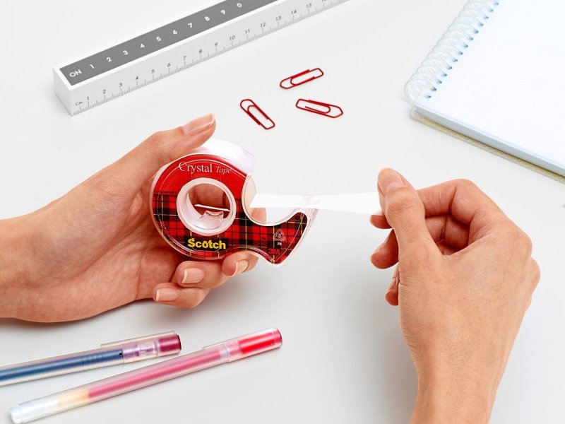 Клейкая лента Scotch 