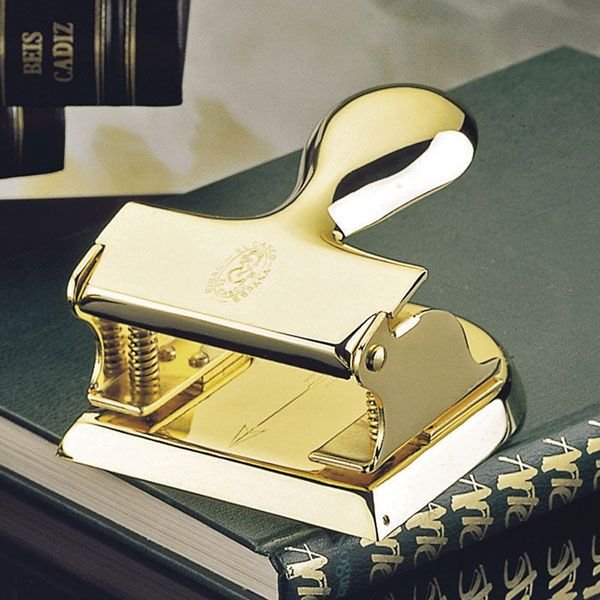 Дырокол классический El Casco 