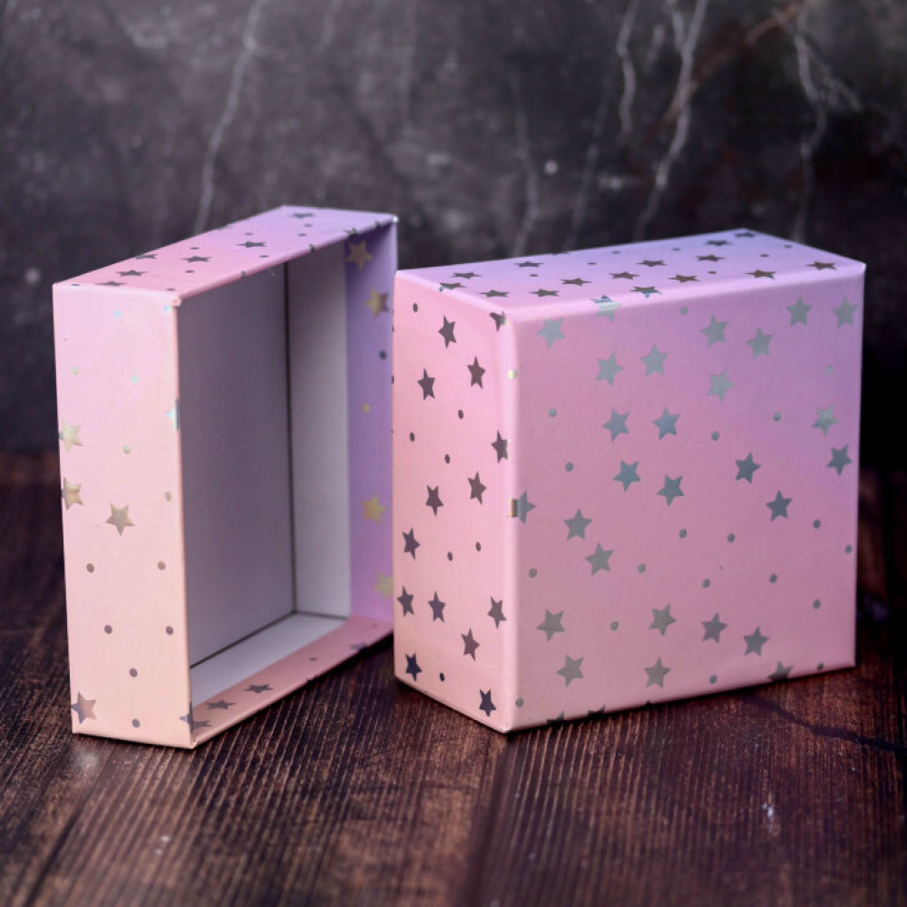 Коробка подарочная 