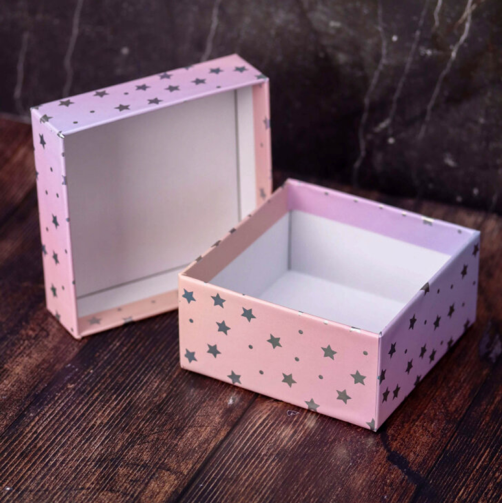 Коробка подарочная 